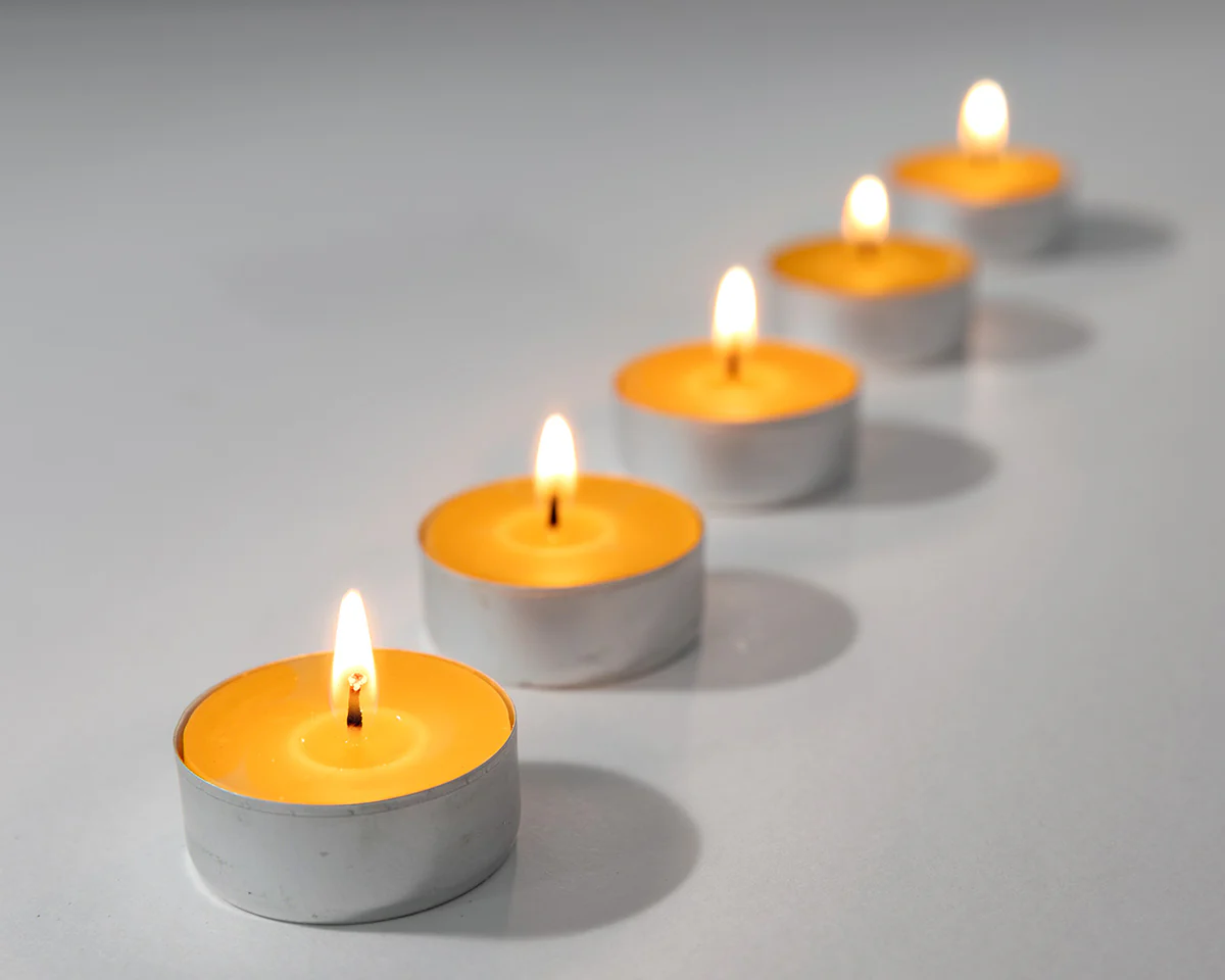 Beeswax Tea Light Candles - Image 4