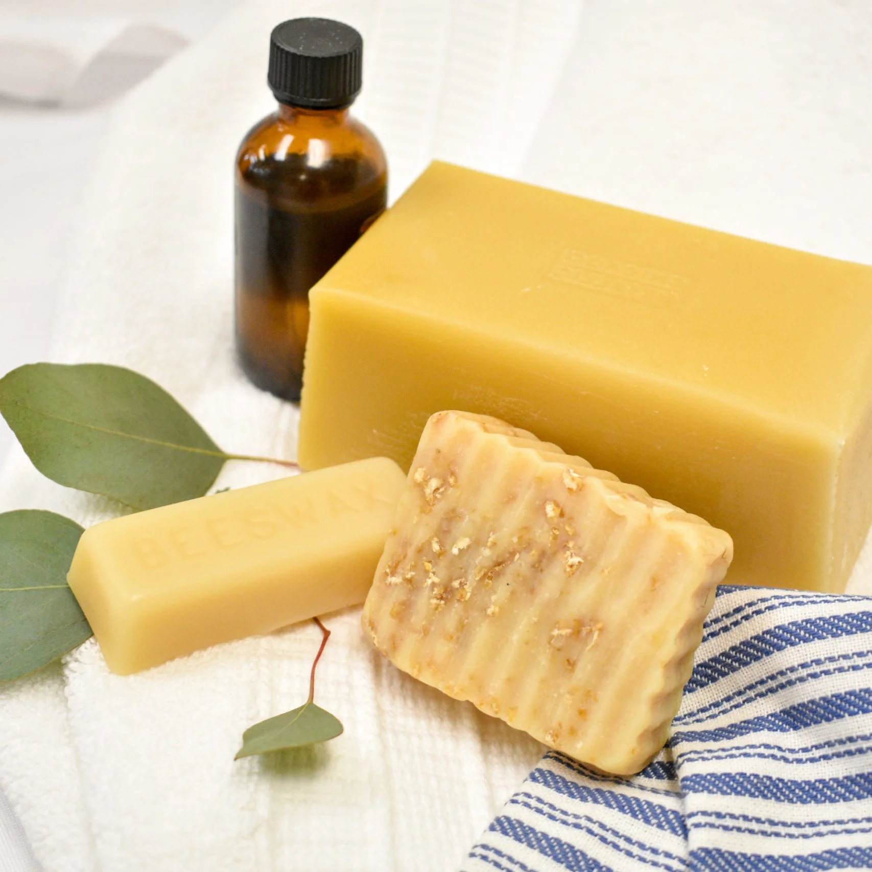 1 oz. Bar Pure Beeswax - Image 6