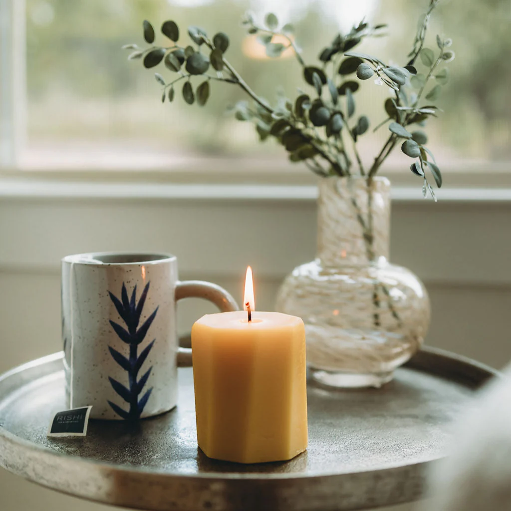 2.5" Beeswax Spiral Octagon Pillar - Image 5